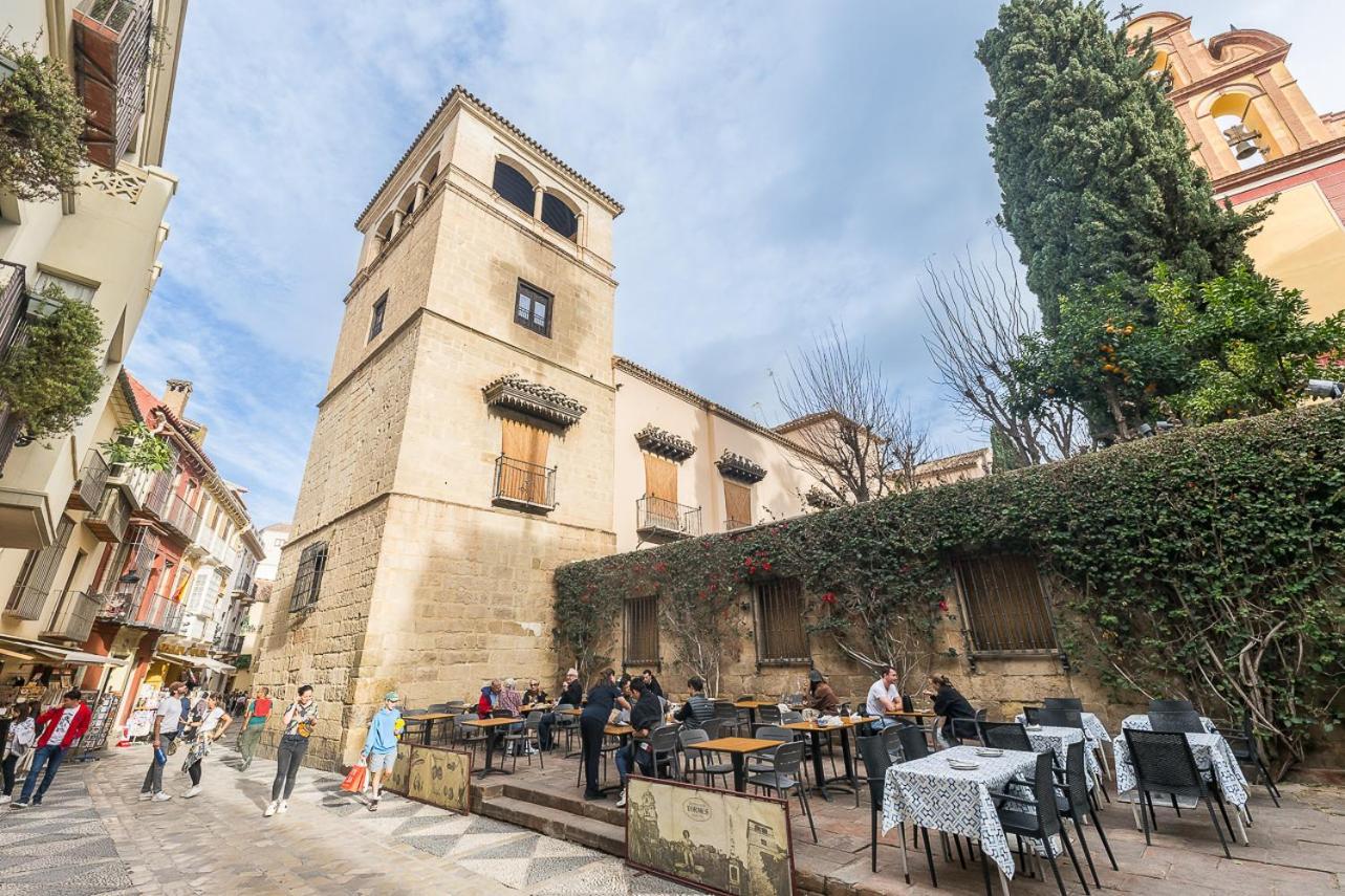 Homeclub Moderno Piso Junto Al Museo Picasso Ii *